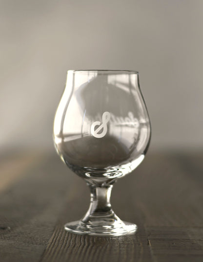 Goblet Pint Glass